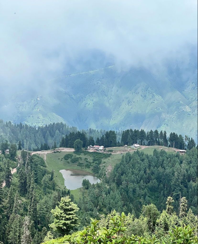 Shogran-Siri paye Meadows